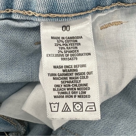 Aeropostale High Rise Stretch Cuffed Hem Distressed Jeans Shorts Size 00 Women’s - Picture 4 of 5